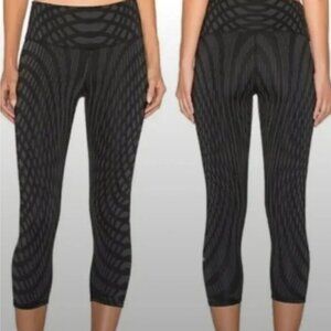 ALO YOGA Airbrush Engineered Print Leggings Size L